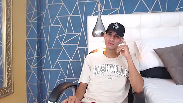 Snapshot of JakeMoxley chatting on 02/18/25, 01:22 JakeMoxley online show from 02/18/25, 01:22