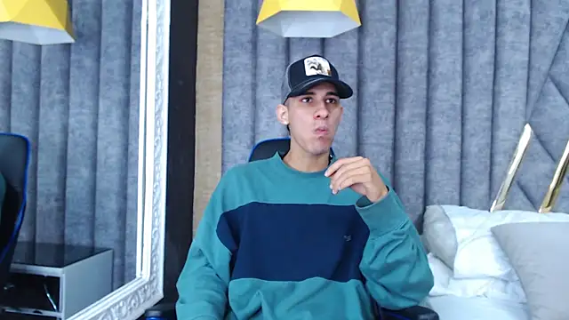 Snapshot of JakeMoxley chatting on 02/24/25, 12:05 JakeMoxley online show from 02/24/25, 12:05