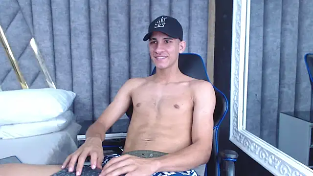 Snapshot of JakeMoxley chatting on 03/21/25, 04:07 JakeMoxley online show from 03/21/25, 04:07