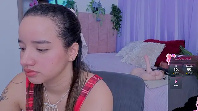 emilyrouxe online show from 02/21/26, 03:46