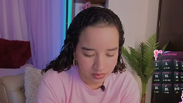 emilyrouxe online show from 03/30/26, 03:46