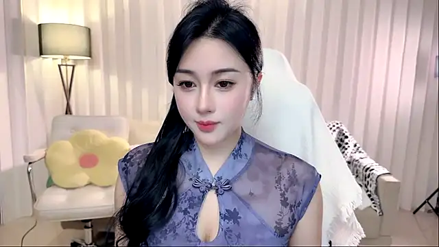 Snapshot of K-moumou chatting on 10/06/25, 03:20 K-moumou online show from 10/06/25, 03:20
