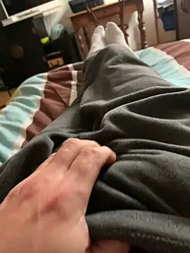 Snapshot of solomec chatting on 12/19/24, 10:24 solomec online show from 12/19/24, 10:24