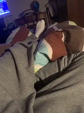 Snapshot of solomec chatting on 02/20/25, 01:14 solomec online show from 02/20/25, 01:14