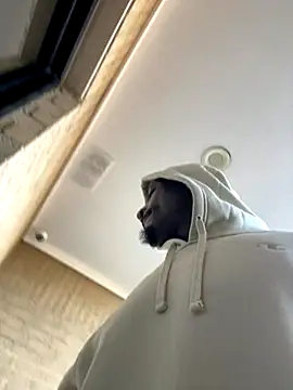 Snapshot of Backshort11 chatting on 11/03/25, 03:13 Backshort11 online show from 11/03/25, 03:13