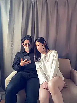 Snapshot of cupido_meimei chatting on 02/22/25, 01:00 cupido meimei online show from 02/22/25, 01:00