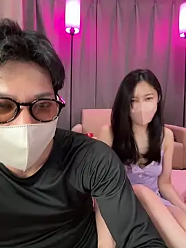 Snapshot of cupido_meimei chatting on 03/22/25, 12:17 cupido meimei online show from 03/22/25, 12:17