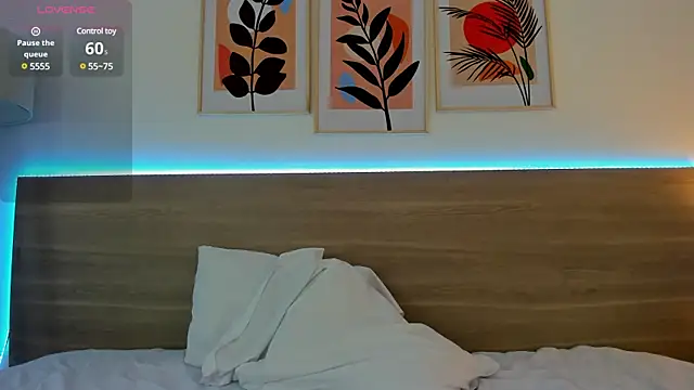 Snapshot of nataliiiiia chatting on 03/06/25, 11:36 nataliiiiia online show from 03/06/25, 11:36