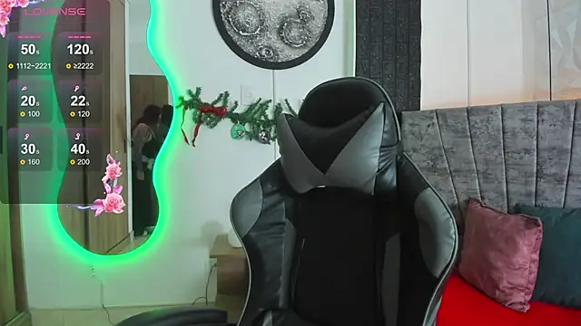 tatiana sc online show from 11/29/25, 12:19