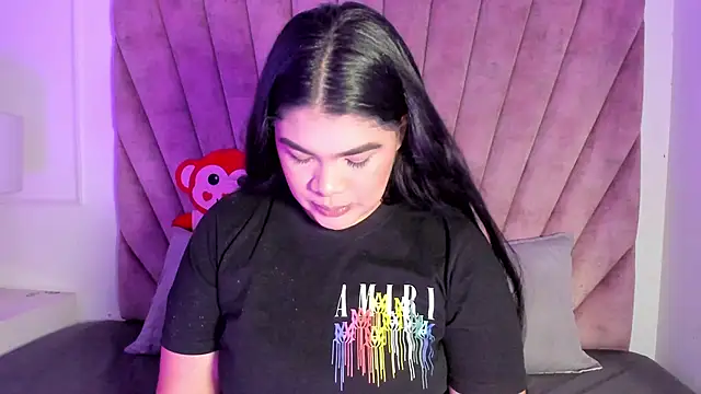 EmmaBecket2 online show from 02/13/26, 08:05