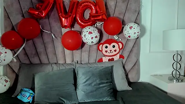 EmmaBecket2 online show from 02/14/26, 08:49