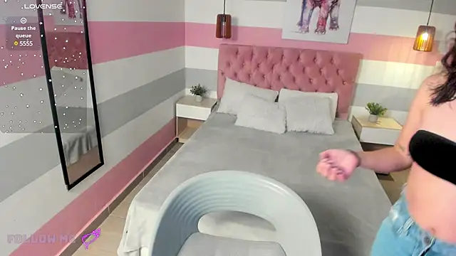 Snapshot of Carol_Pinter chatting on 01/14/25, 12:14 Carol Pinter online show from 01/14/25, 12:14