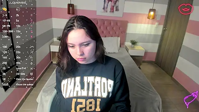 Snapshot of Carol_Pinter chatting on 01/15/25, 05:29 Carol Pinter online show from 01/15/25, 05:29