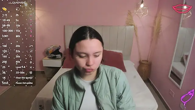 Snapshot of Carol_Pinter chatting on 01/28/25, 04:08 Carol Pinter online show from 01/28/25, 04:08