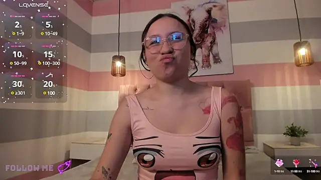 Snapshot of Carol_Pinter chatting on 03/05/25, 04:46 Carol Pinter online show from 03/05/25, 04:46