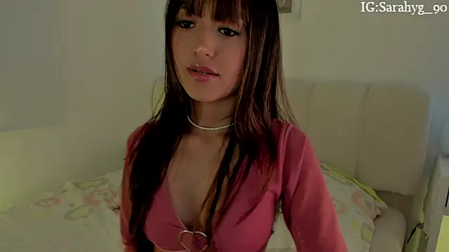 sara gwen online show from 02/01/26, 01:26