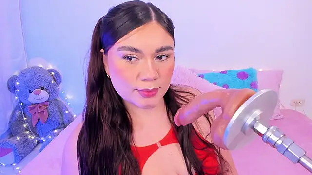 Snapshot of Isa_belaa chatting on 02/11/25, 11:10 Isa belaa online show from 02/11/25, 11:10
