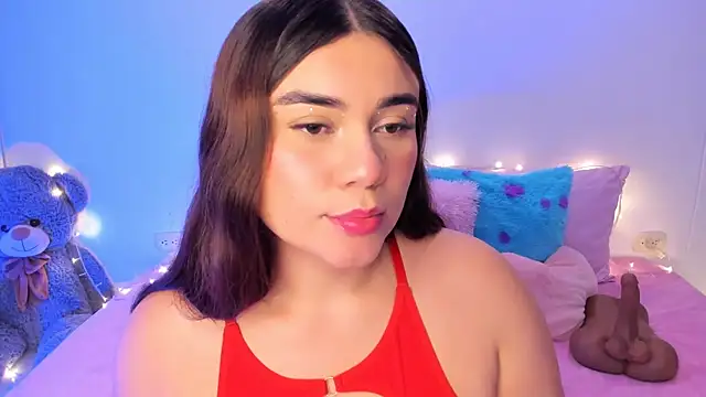 Snapshot of Isa_belaa chatting on 03/05/25, 11:17 Isa belaa online show from 03/05/25, 11:17