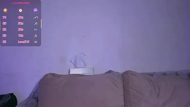 Snapshot of AdellaLoveX chatting on 07/18/26, 05:00 AdellaLoveX online show from 07/18/26, 05:00