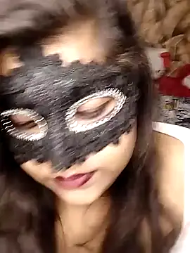 Snapshot of Hottyalia chatting on 12/30/24, 09:08 Hottyalia online show from 12/30/24, 09:08