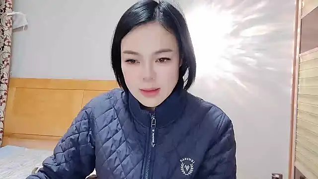 Snapshot of Linda-LL chatting on 01/14/25, 12:54 Linda-LL online show from 01/14/25, 12:54