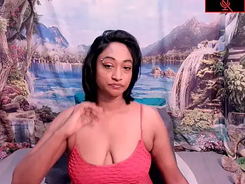 Snapshot of indianspicey chatting on 11/06/25, 05:19 indianspicey online show from 11/06/25, 05:19