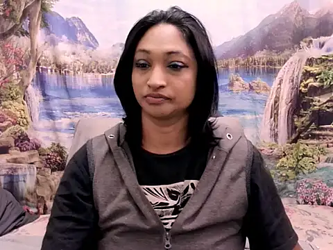 Snapshot of indianspicey chatting on 11/20/25, 05:29 indianspicey online show from 11/20/25, 05:29