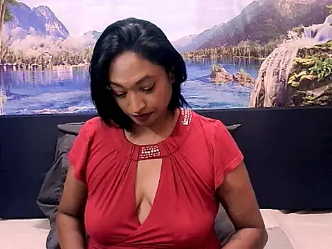 Snapshot of indianspicey chatting on 12/13/25, 08:47 indianspicey online show from 12/13/25, 08:47