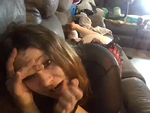 Snapshot of IvanaPlenty chatting on 01/05/25, 02:19 IvanaPlenty online show from 01/05/25, 02:19