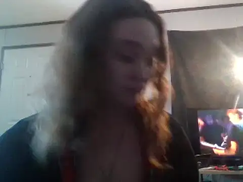 Snapshot of IvanaPlenty chatting on 01/11/25, 10:40 IvanaPlenty online show from 01/11/25, 10:40