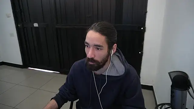 Snapshot of Your_Ice_cream chatting on 02/01/25, 01:20 Your Ice cream online show from 02/01/25, 01:20