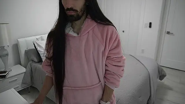 Snapshot of Your_Ice_cream chatting on 02/13/25, 11:39 Your Ice cream online show from 02/13/25, 11:39