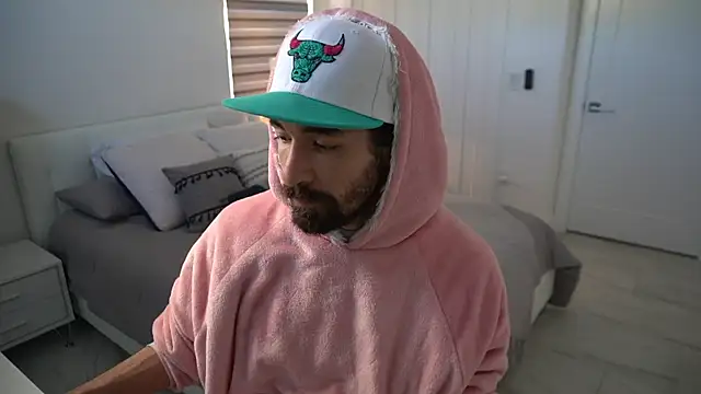 Snapshot of Your_Ice_cream chatting on 02/27/25, 01:38 Your Ice cream online show from 02/27/25, 01:38