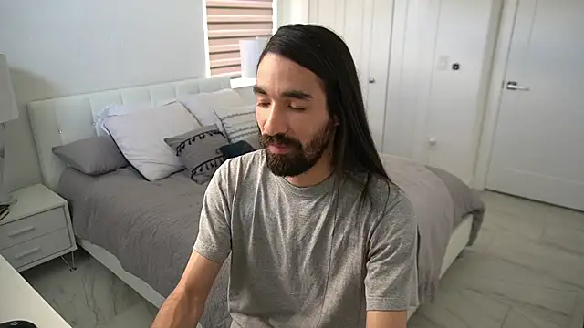 Snapshot of Your_Ice_cream chatting on 03/01/25, 04:44 Your Ice cream online show from 03/01/25, 04:44