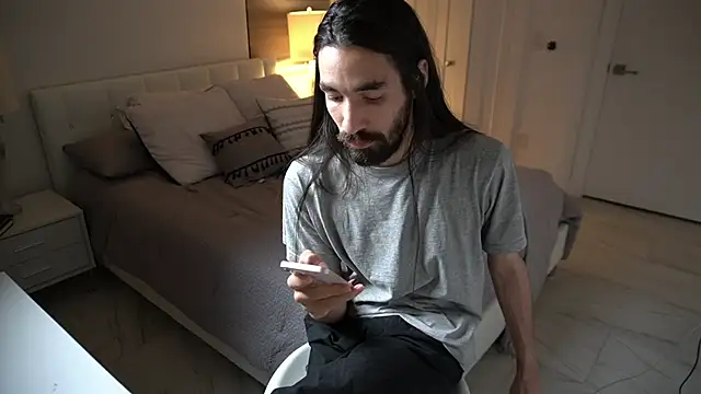 Snapshot of Your_Ice_cream chatting on 03/02/25, 04:17 Your Ice cream online show from 03/02/25, 04:17