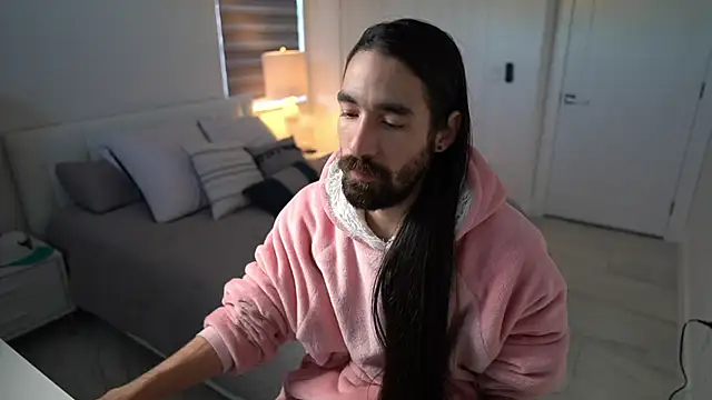 Snapshot of Your_Ice_cream chatting on 03/11/25, 12:06 Your Ice cream online show from 03/11/25, 12:06