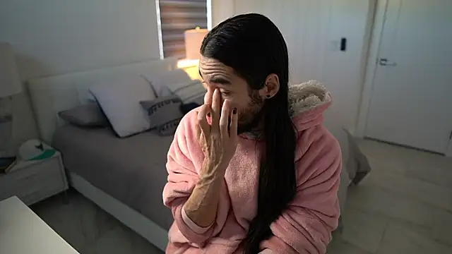 Snapshot of Your_Ice_cream chatting on 03/14/25, 12:29 Your Ice cream online show from 03/14/25, 12:29