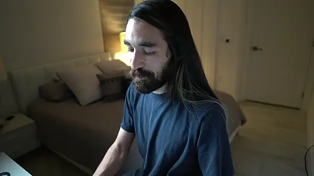 Snapshot of Your_Ice_cream chatting on 03/23/25, 03:54 Your Ice cream online show from 03/23/25, 03:54