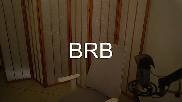 Snapshot of Your_Ice_cream chatting on 09/19/25, 02:07 Your Ice cream online show from 09/19/25, 02:07