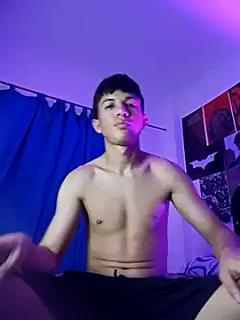 Snapshot of Troy_Daniels chatting on 12/02/24, 07:58 Troy Daniels online show from 12/02/24, 07:58