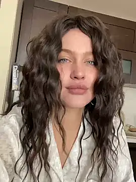 KikiWatson online show from 02/05/25, 11:02