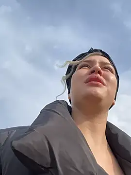 KikiWatson online show from 03/14/25, 07:15