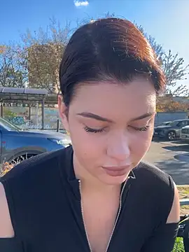 KikiWatson online show from 10/30/25, 07:10