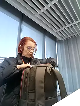 your red rose  online show from 01/30/25, 11:55