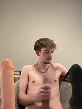 plumboyee online show from 12/20/24, 05:40