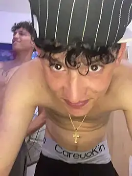 Snapshot of LatinBoysxxx chatting on 01/24/25, 06:46 LatinBoysxxx online show from 01/24/25, 06:46