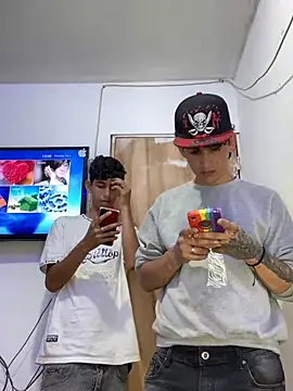 Snapshot of LatinBoysxxx chatting on 02/06/25, 05:19 LatinBoysxxx online show from 02/06/25, 05:19