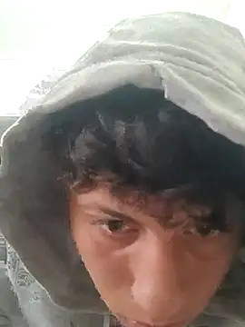 Snapshot of LatinBoysxxx chatting on 11/08/25, 06:07 LatinBoysxxx online show from 11/08/25, 06:07