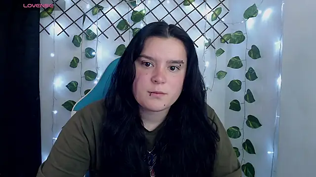 Snapshot of Nika_1_ chatting on 06/12/26, 12:31 Nika 1 online show from 06/12/26, 12:31