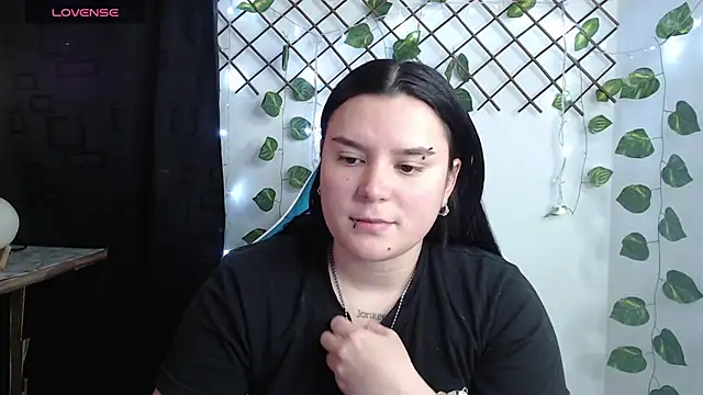 Snapshot of Nika_1_ chatting on 07/04/26, 11:55 Nika 1 online show from 07/04/26, 11:55